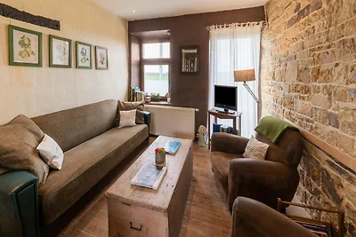 Casa vacanze a Tinlot vicino alla foresta