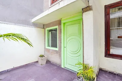 Cotts Villa von Palette Homes