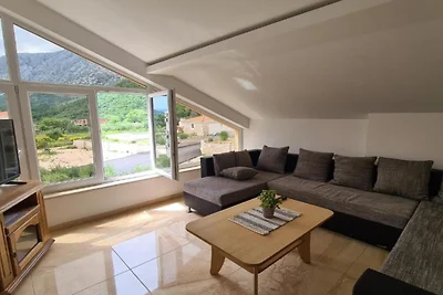 Apartment with One Bathroom