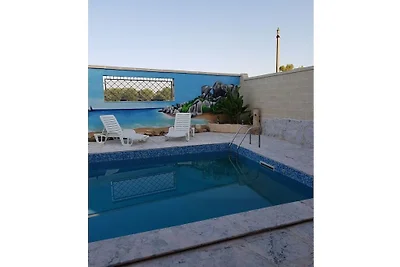 Vakantiehuis in Maruggio met zwembad