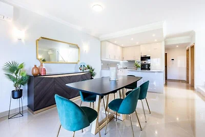 Wohnung in Lagos mit Golf und Spa