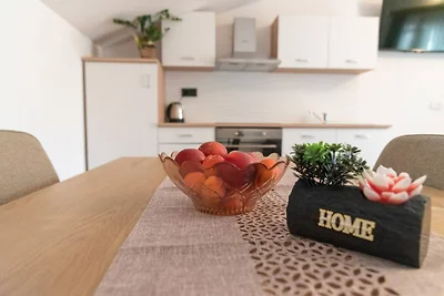 Kastel Gomilica Cozy and Stylish Apartments n...