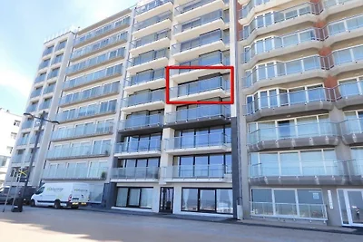 Appartement in Westende met zwembad