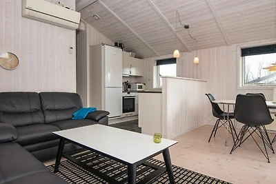 6 Personen Ferienhaus in Juelsminde-By Traum