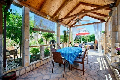 Golden Coast Apartments - A3 OneBedroom with ...