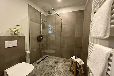 4 sull'Hof Himmelgrün