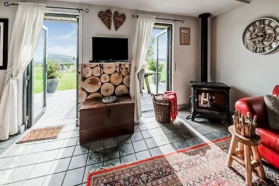Schönes Ferienhaus in Houffalize mit Terrasse