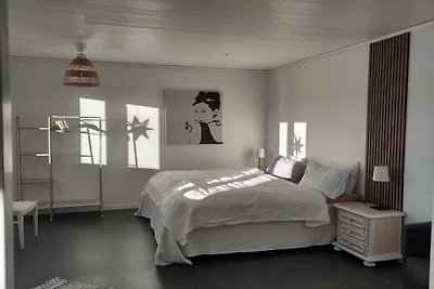 Bed & Breakfast in Bjuråker met zwembad