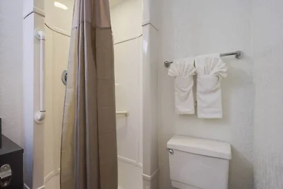 Comfortabel verblijf met 2 volledige bedden |...