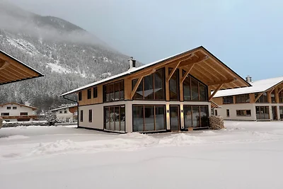 Chalet in Bichlbach bij Skigebied