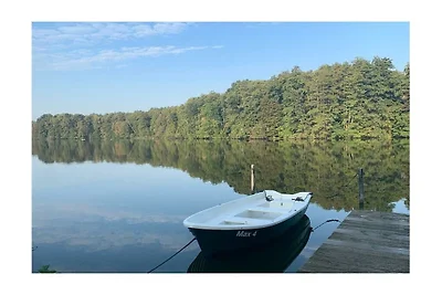 Charmante maison de vacances au bord du lac