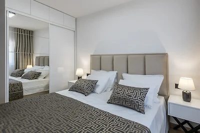 Scenic Kastel Luksic Apartments - Two Bedroom...