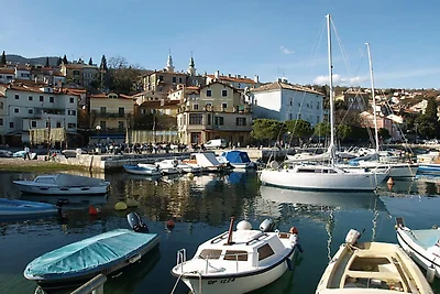 Cozy Apartments Matulji - Studio with Garden