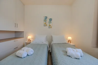 Villa mit 4 Schlafzimmern in Gerani