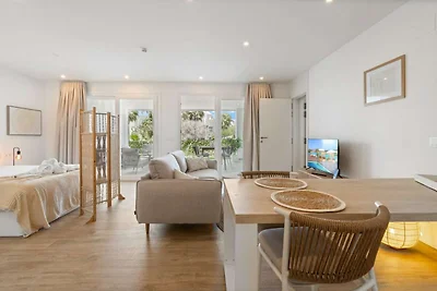 Stylish 4 Pers. Apt. ALCAZABO LAGOON...