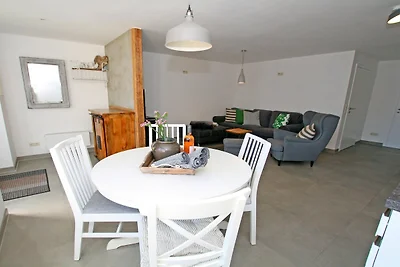Luxuriöse Ferienwohnung mit Terrasse, Wiek