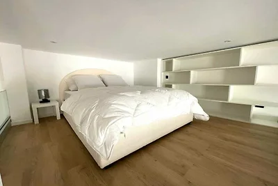 Apt Mezzanine 2BDR/4P – Notre Dame/Vieux-Port