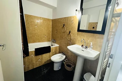 Das Mary Time Face Sea