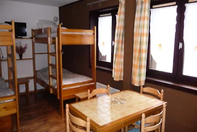 Studio für 4 Personen