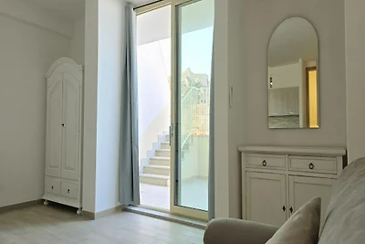 Apartment mit Terrasse und Klimaanlage