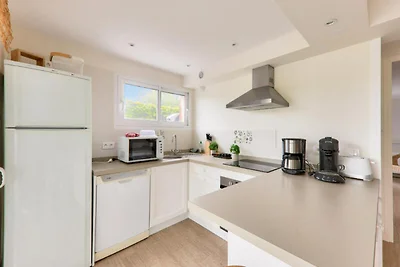 Apartment am Fluss Pénérf mit Pool