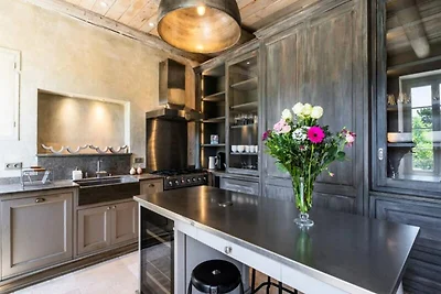 Appartement in Provence met verwarmd zwembad