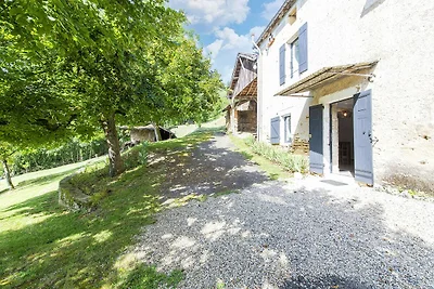Casale ristrutturato con piscina privata