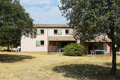 Reihenhaus in Sauve mit Pool und Fitness