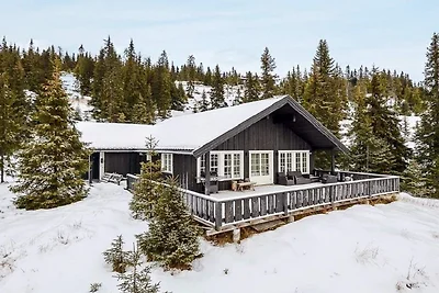 11 Personen Ferienhaus in Fåvang-By Traum