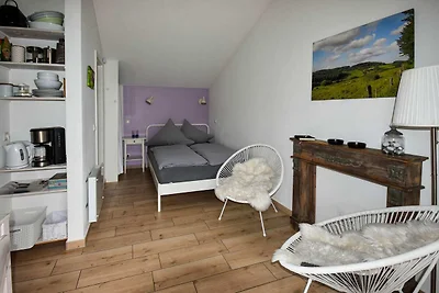 Bella casa per le vacanze in mezzo alla...