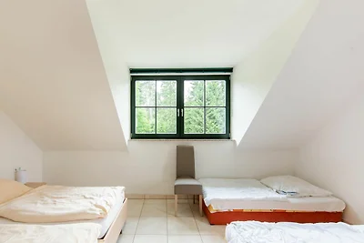 Wohnung mit Terrasse und Garten