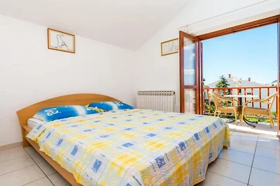 Villa Valjalo - Two Bedroom Apartment With Se...