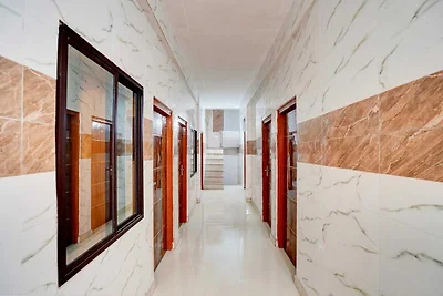 Hotel O Rahul Vihar Ghaziabad