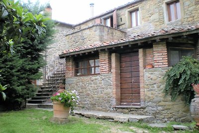 Bauernhaus in Cortona mit Swimmingpool