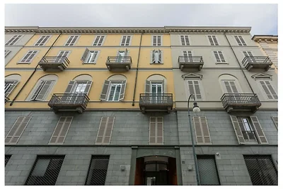 Alfieri 22 - Torino in corte