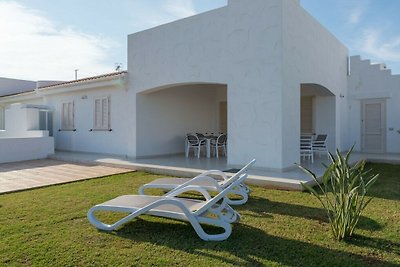 Villa a Brindisi con Piscina