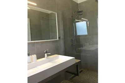 Ferienwohnung in Tisno mit Schwimmbecken