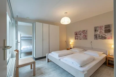 Bungalow in Sint Maartenszee am Strand