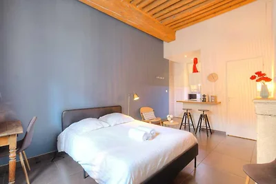Apartament Dify Ainay