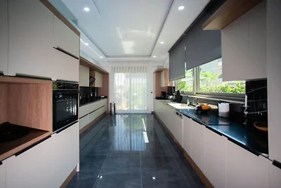 Villa in Antalya with swimming pool