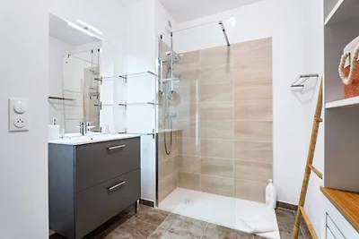 Wohnung in Cros de Cagnes am Strand