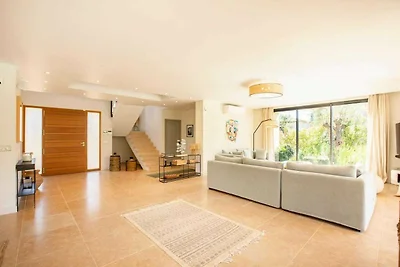 Elegantes Haus - Klimaanlage - 5 Schlafzimmer...