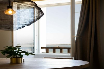 Luxe appartement met prachtig uitzicht op zee