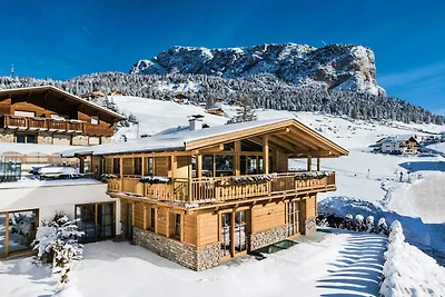 Landhaus Salzburg, Dienten