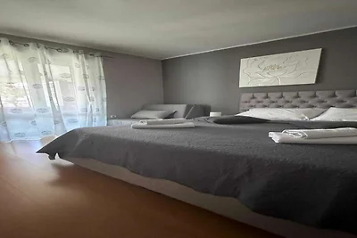 Elegant Trogir Apartment with Garden Terrace ...