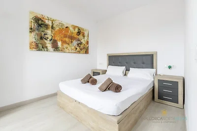 Premium Villa mit Balkon