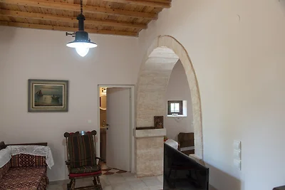 Villa im traditionellen Dorf Sitanos.
