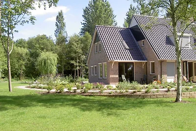 Ländliches Ferienhaus mit Terrasse