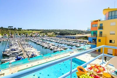 Wohnung in Albufeira Marina mit Pool