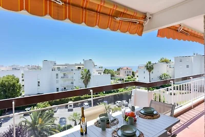 Apartment in Golfe-Juan mit Meerblick